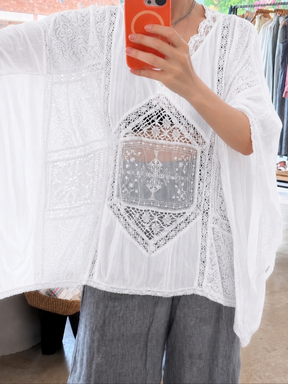 FREE PEOPLE White Lace Poncho Top Blouse Cotton Medium Large